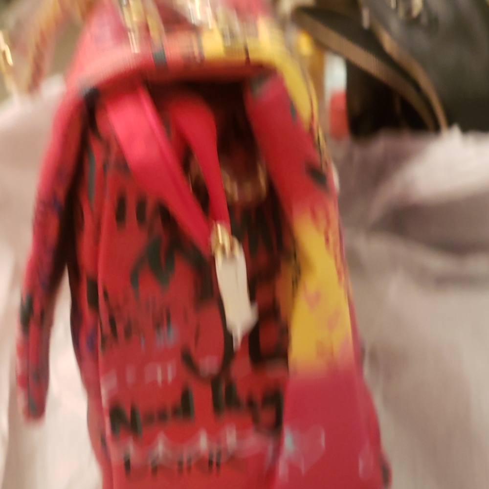 Purse - Picture 3 of 5